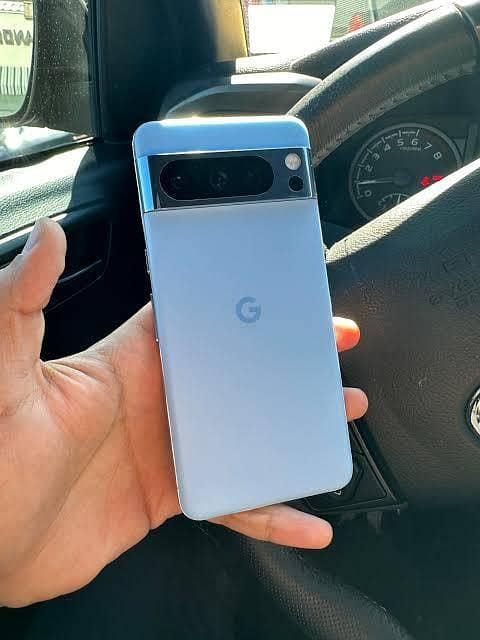 Google Pixel 8 Pro 1