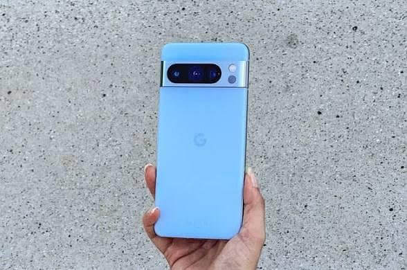 Google Pixel 8 Pro 2