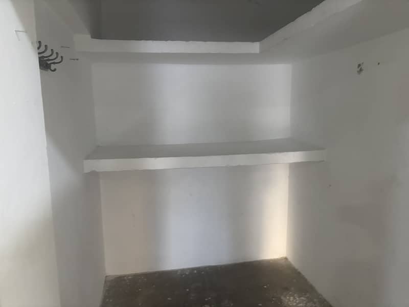 Flat 3 Beds Complete 8