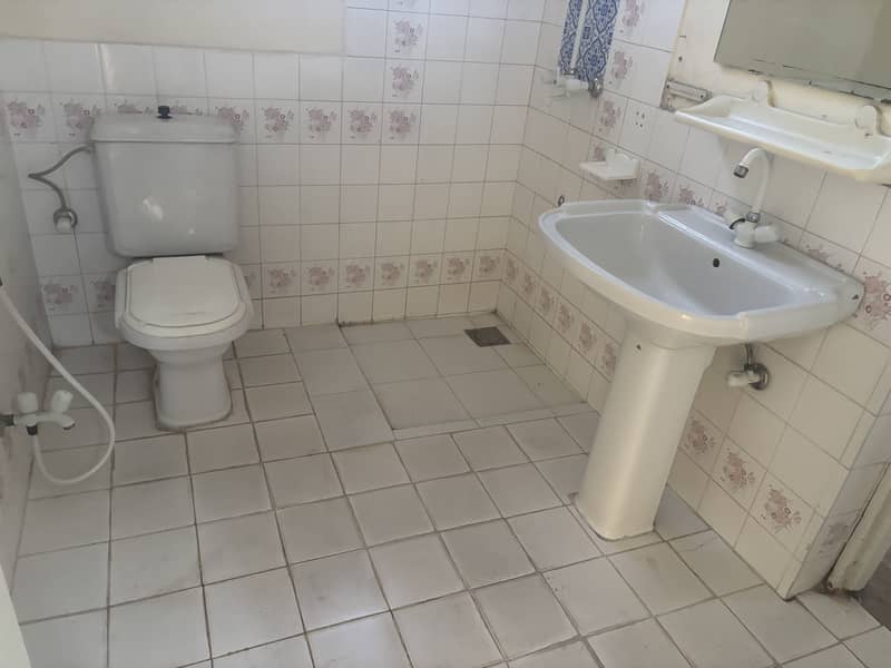 Flat 3 Beds Complete 10