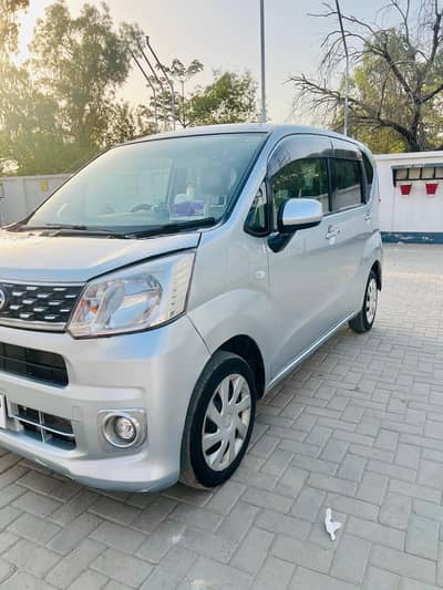 Daihatsu Move 2015