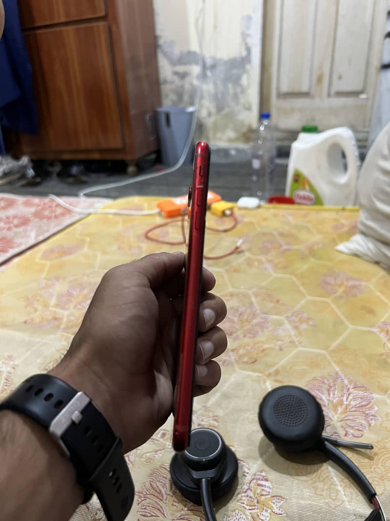 Apple iPhone 8 Plus 2