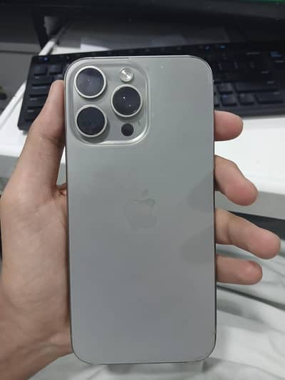 Apple iPhone 15 Pro Max