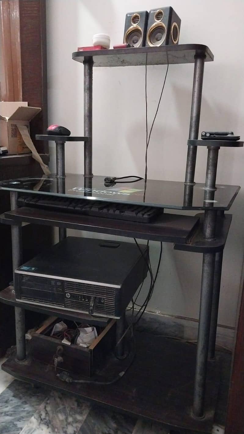 Computer Table 2