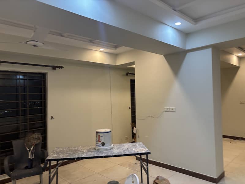 Flat Good Location 5