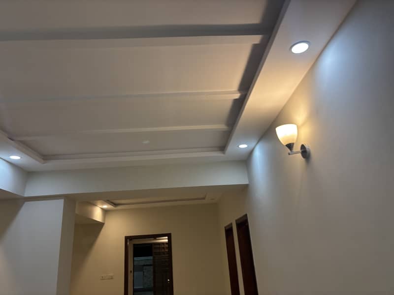 Flat Good Location 7