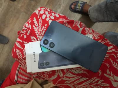 Samsung Mobile A06