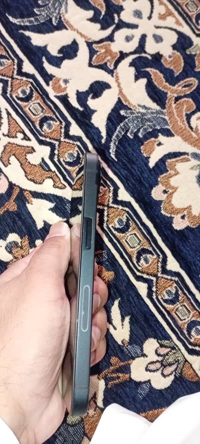 Apple iPhone 14