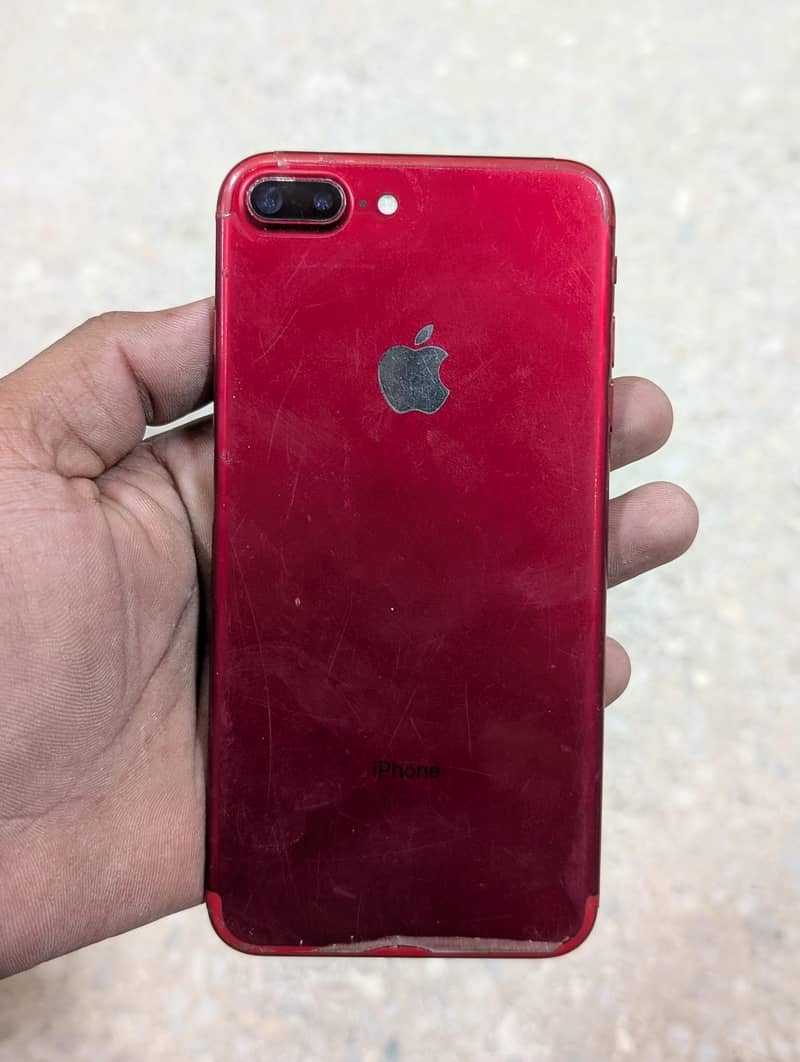 Apple iPhone 7 Plus 4