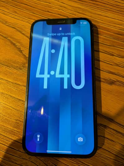 Apple iPhone 12