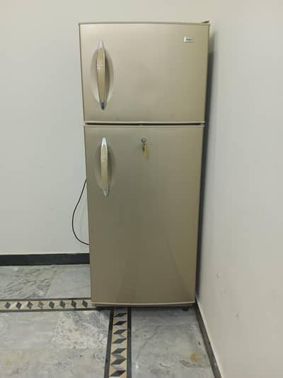Haier 14 Cubic ft Refrigerator