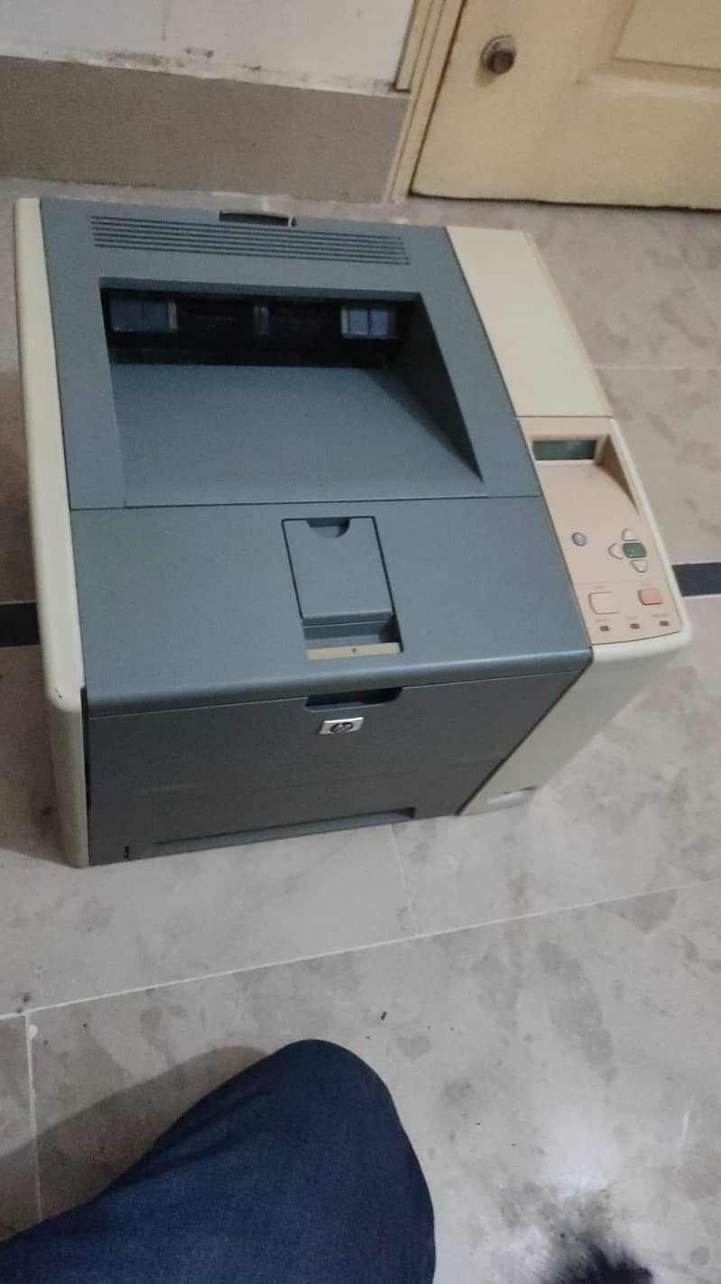 HP 3005DN Printer 0