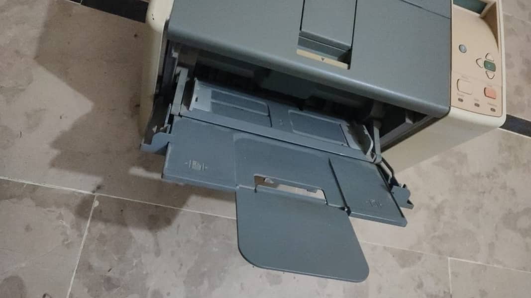 HP 3005DN Printer 1