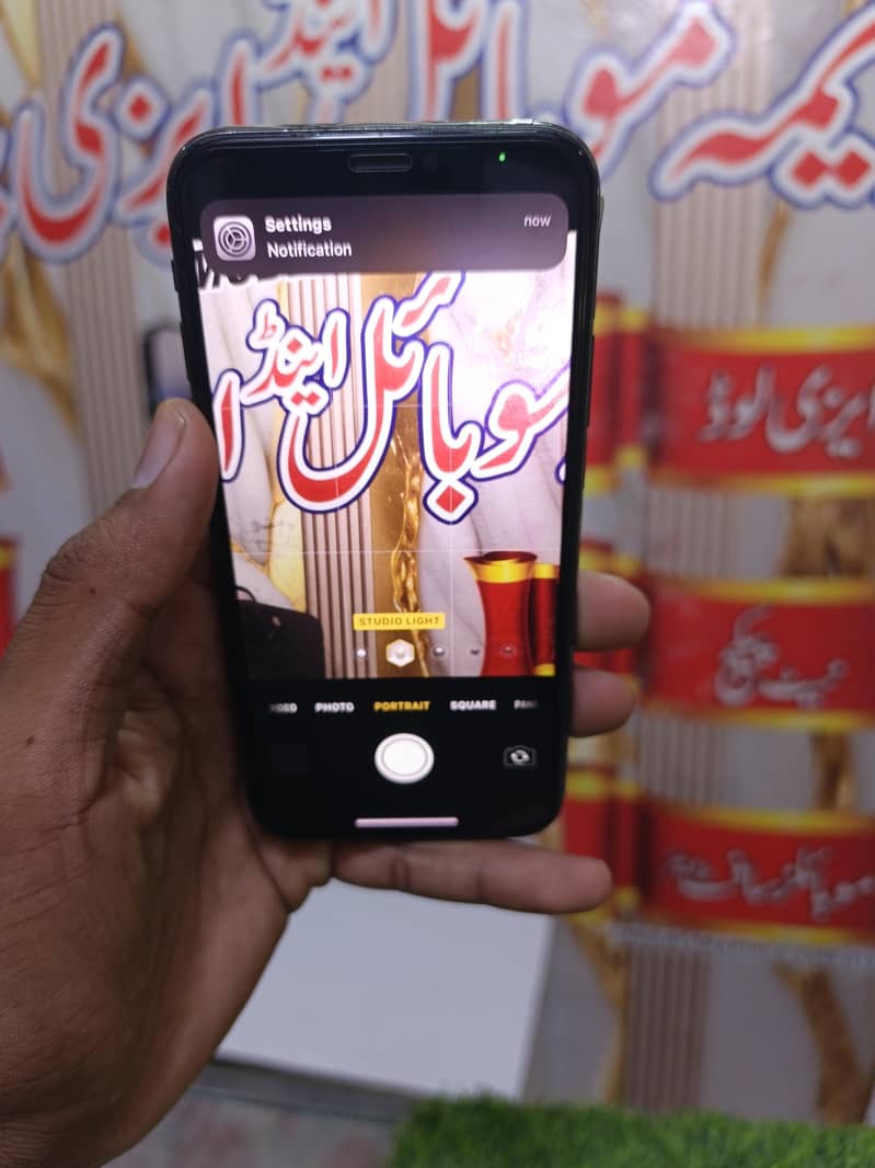 Apple iPhone X 3