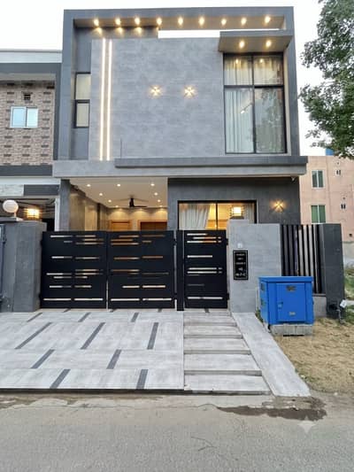 Fully Furnished 5 Marla House In Lake City M7C | High-End Living | Best Buy