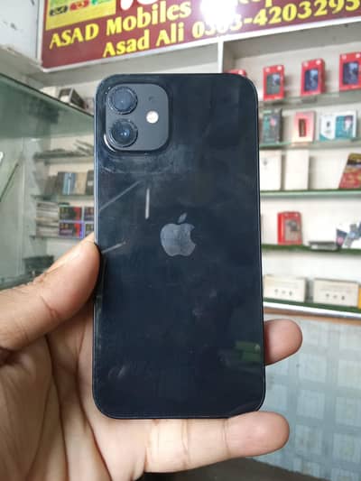 Apple iPhone 12