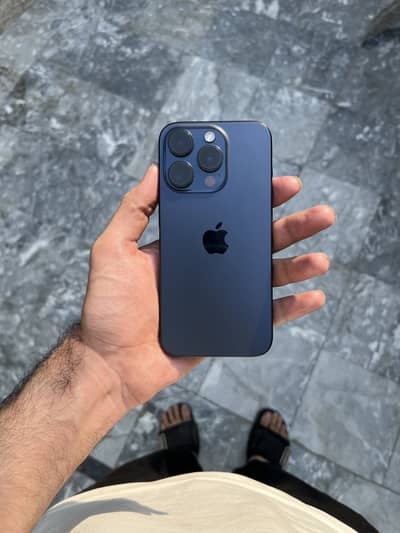 Apple iPhone 15 Pro