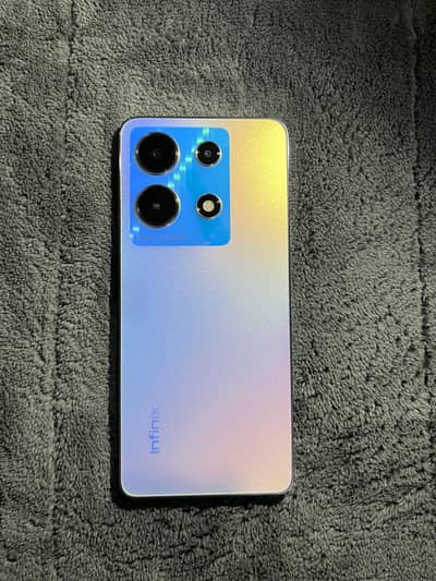 Infinix Note 30