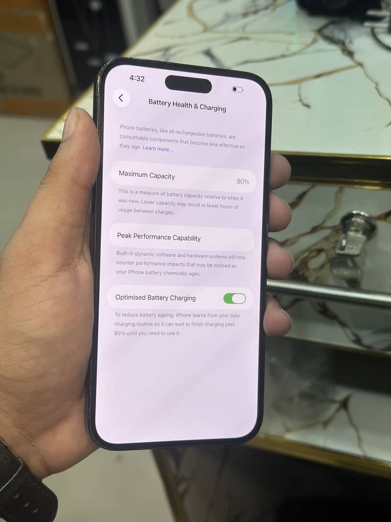 Apple iPhone 14 Pro Max 3