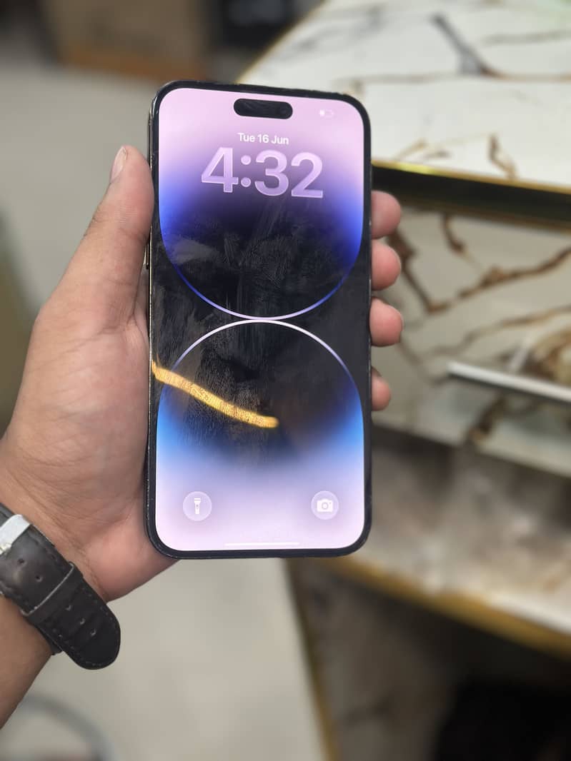 Apple iPhone 14 Pro Max 8