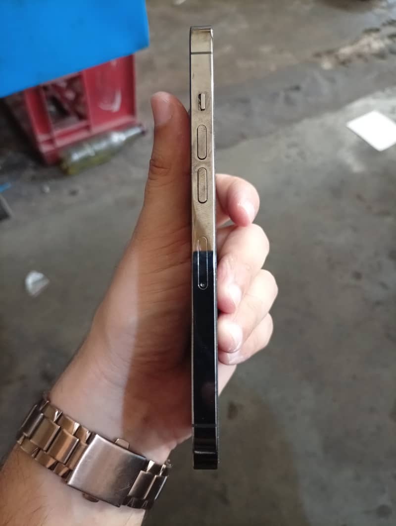 iphone 13 pro 5
