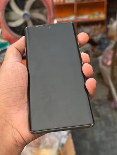 Tecno CAMON 40 Pro