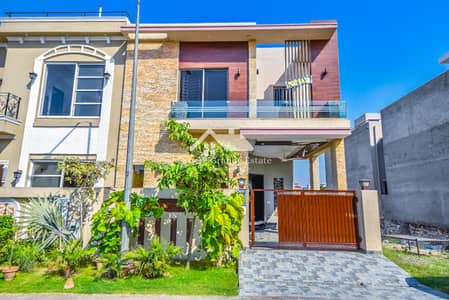 5 Marla House Available for Rent Prime Location