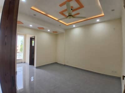 1 Bed Non-Furnished Apartment available for rent in Tulip BTL Plaza, Bahria Town Lahore.