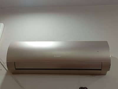 Gree 1.5 Ton Inverter AC