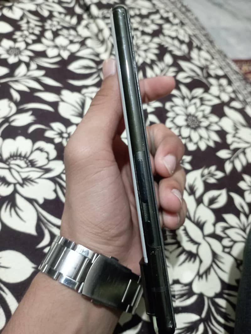 Google Pixel 6 5