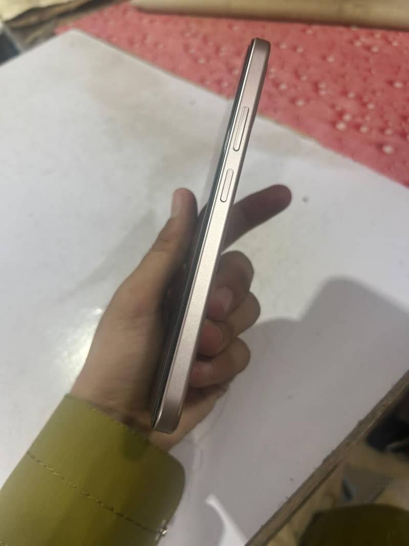 OPPO A6 2