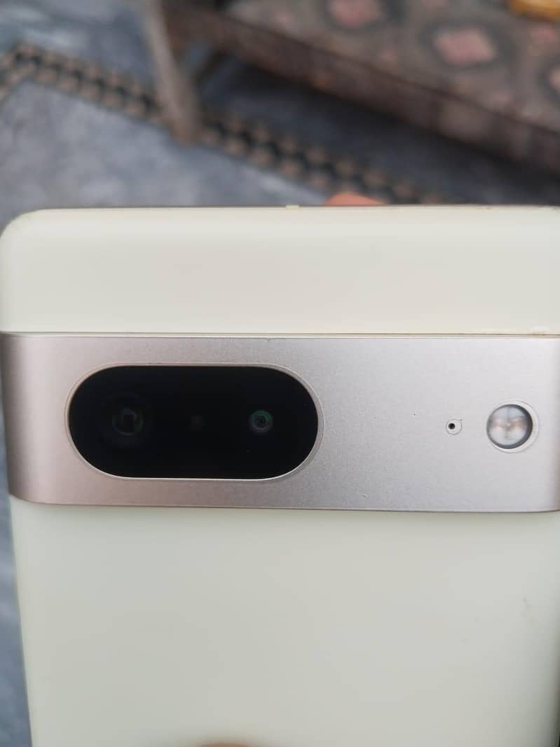 Google Pixel 7 10/10 Scratchless 3