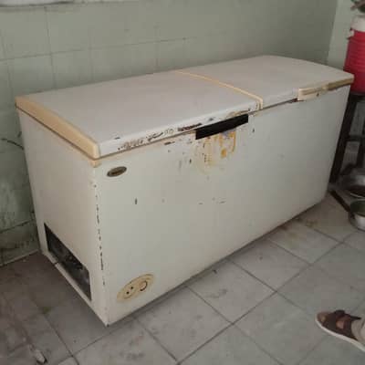 Waves Double Door Freezer – Original Compressor, Excellent Condition