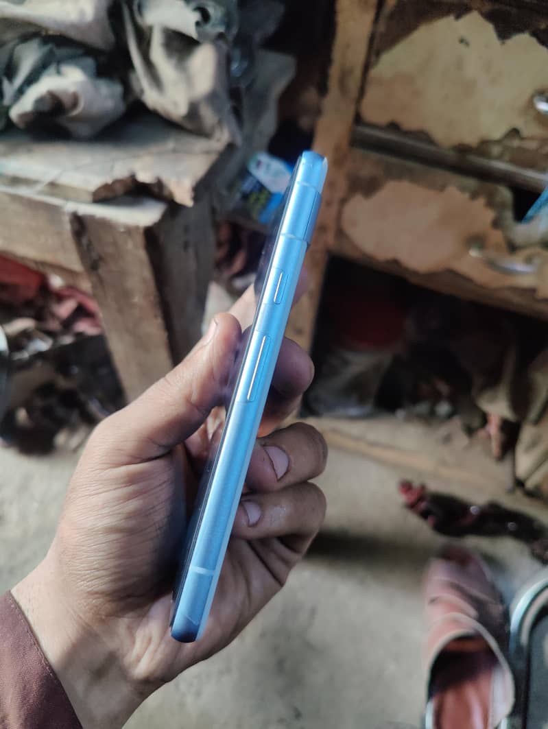 Google Pixel 7a 5