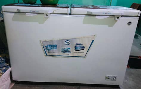Urgents sale Deep freezer 2 door