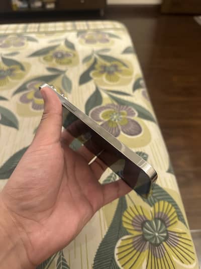 Apple iPhone 14 Pro Max 1 tb pta approved