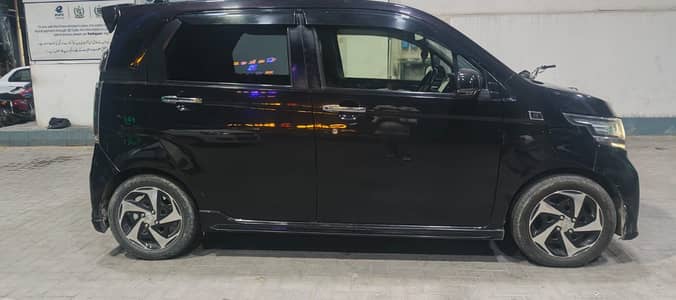 Honda N Wgn 2014