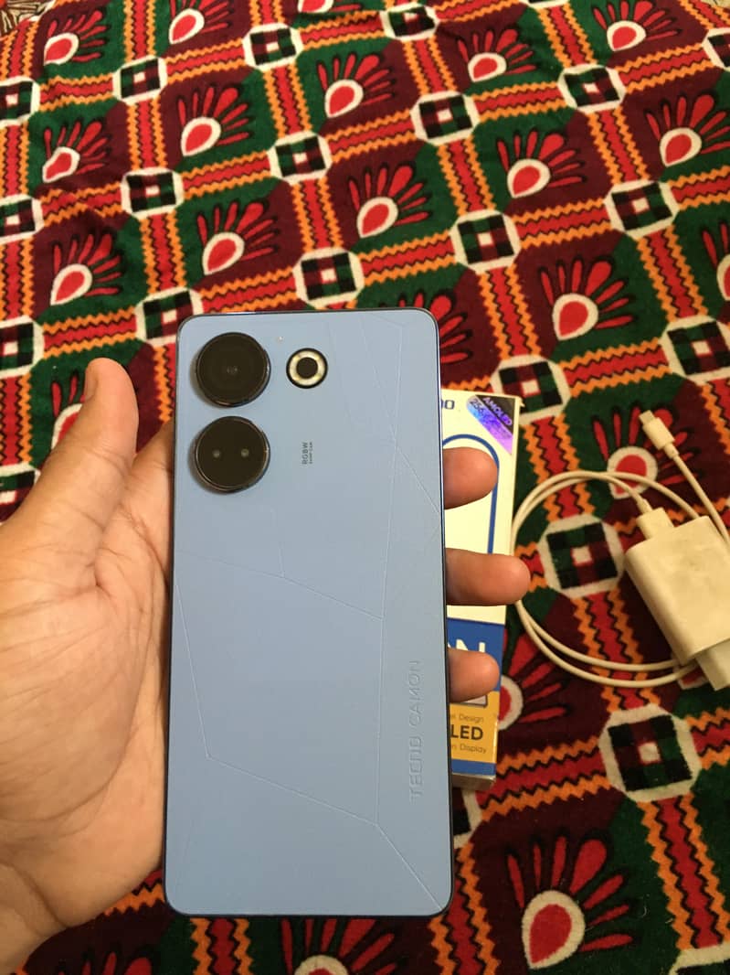 Tecno CAMON 20 0