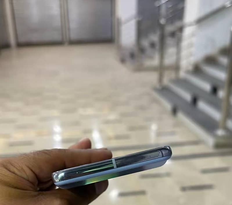 Google Pixel 8 Pro 3