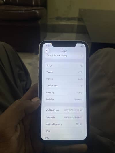 Apple iPhone 11