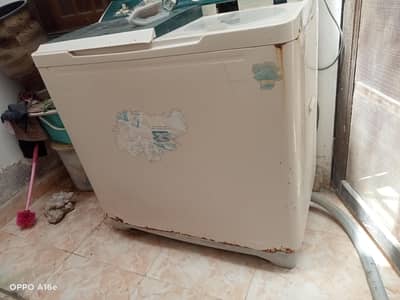 haire washing machine with spinners Dyer