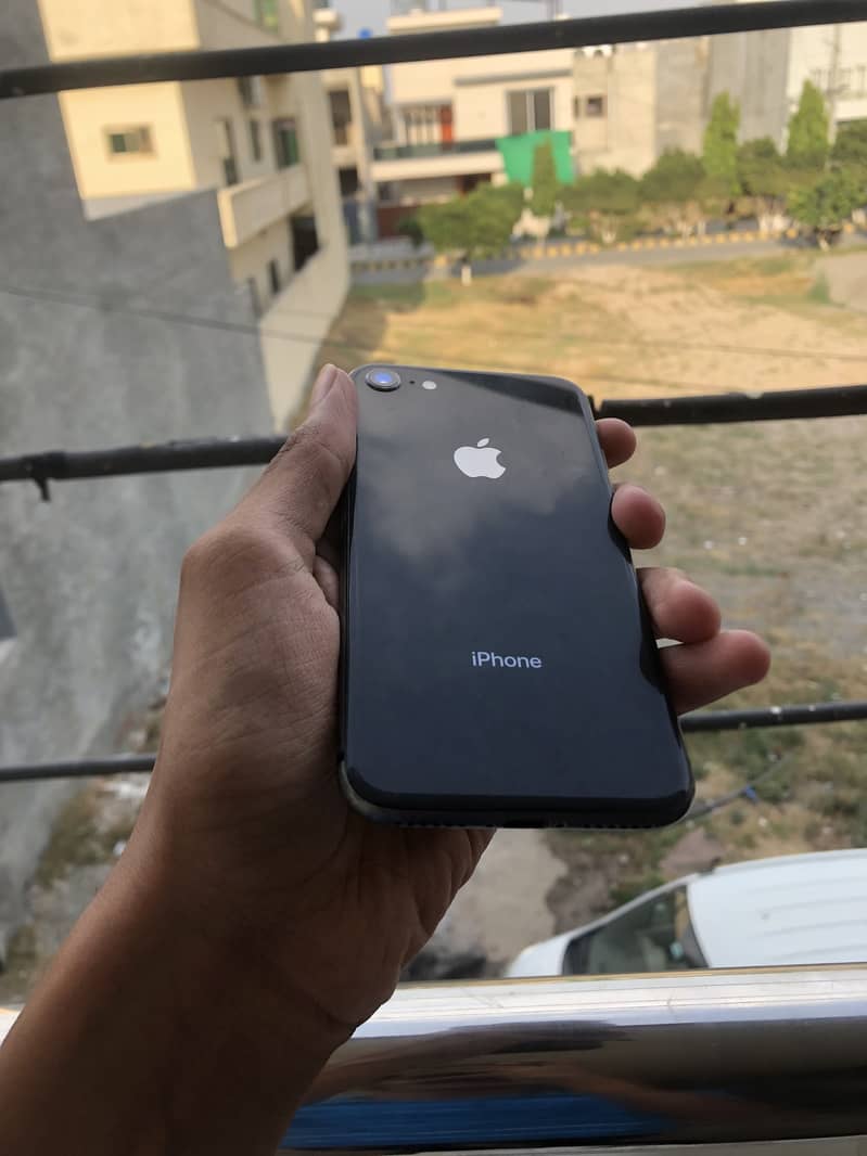 Apple iPhone 8[exchange possible ] 3
