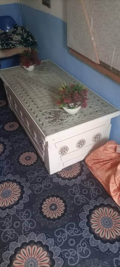 decorations table for sell