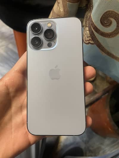 Apple iPhone 13 Pro
