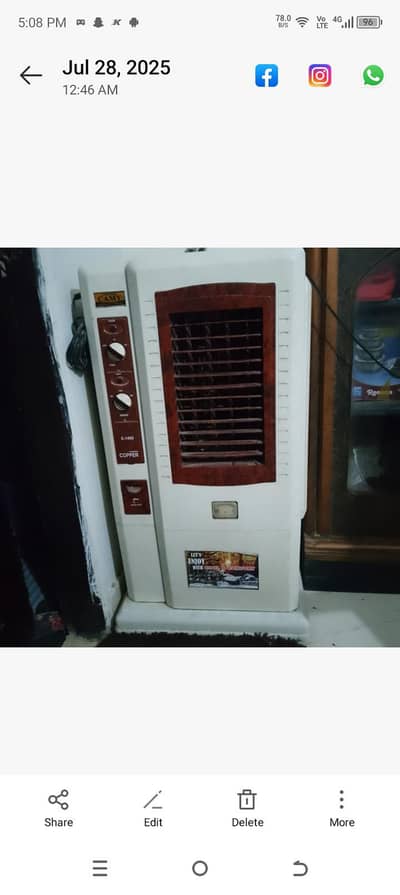 full oky hai koi km nh itna use nh Kya gud price ma sale kr rhi hu
