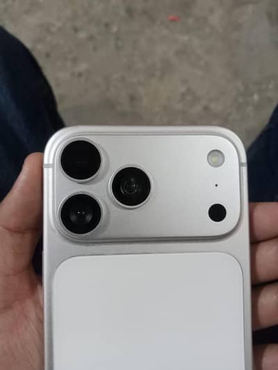 Apple iPhone 17 Pro Max