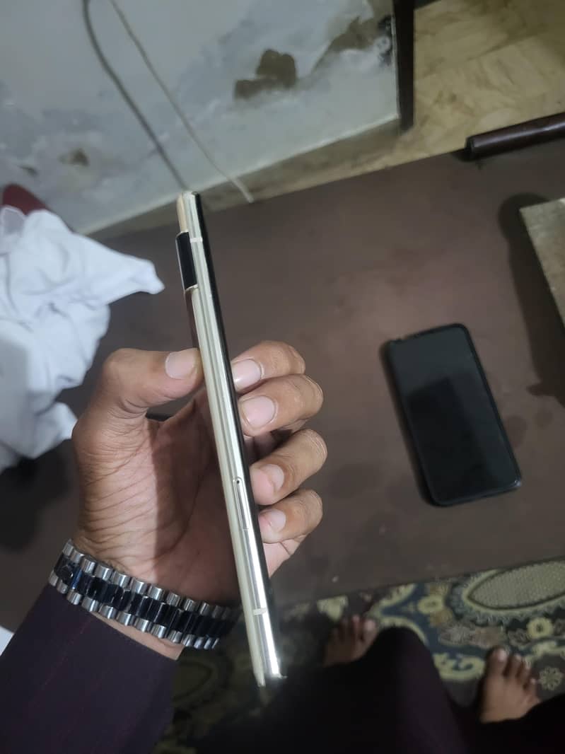 Google Pixel 6 Pro 2