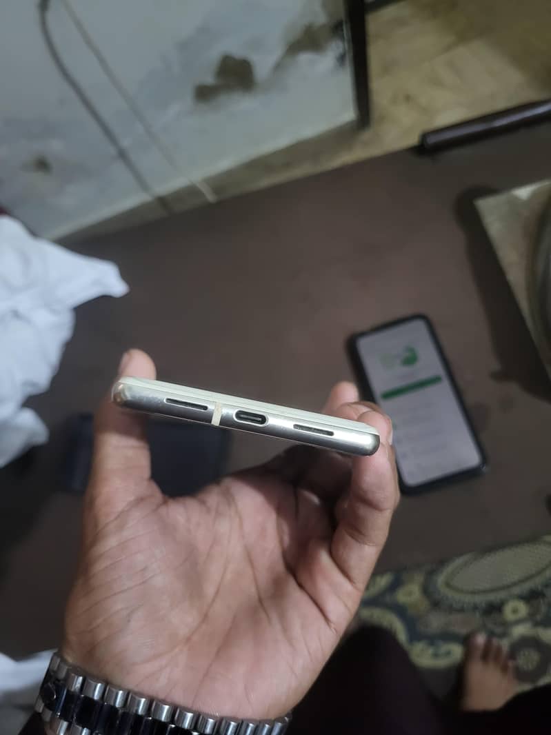Google Pixel 6 Pro 7