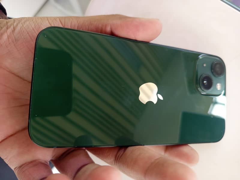 Apple iPhone 13 1