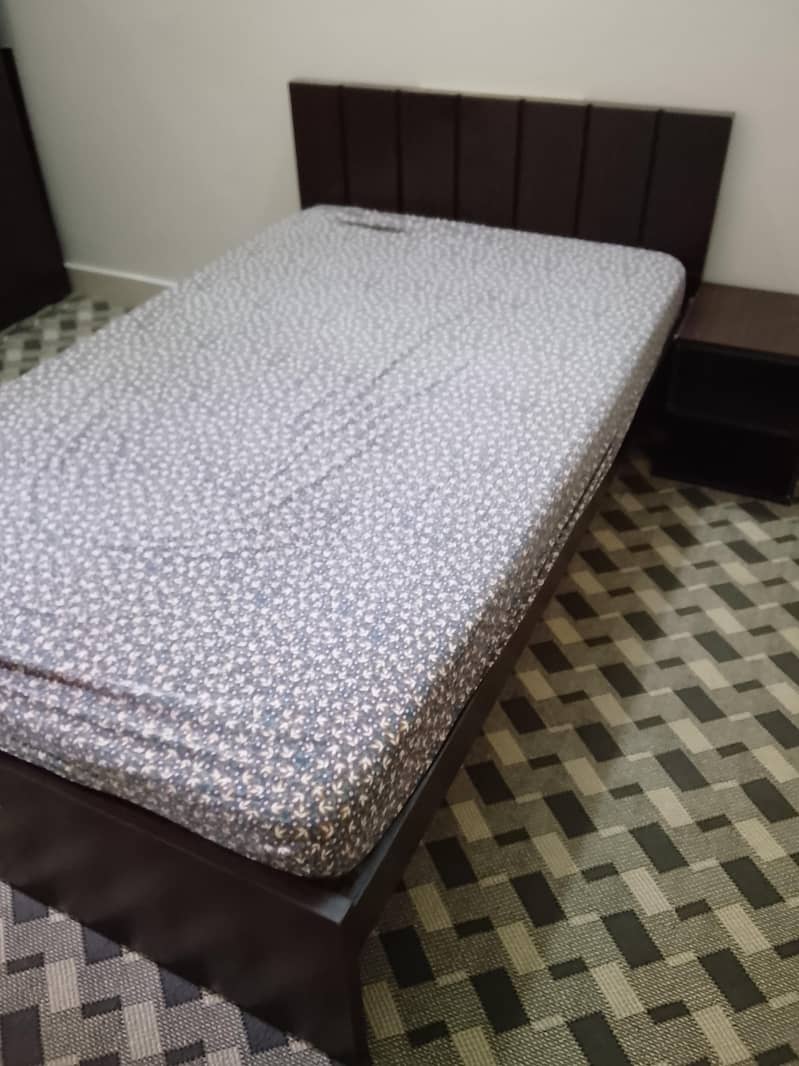 Single Bed 1